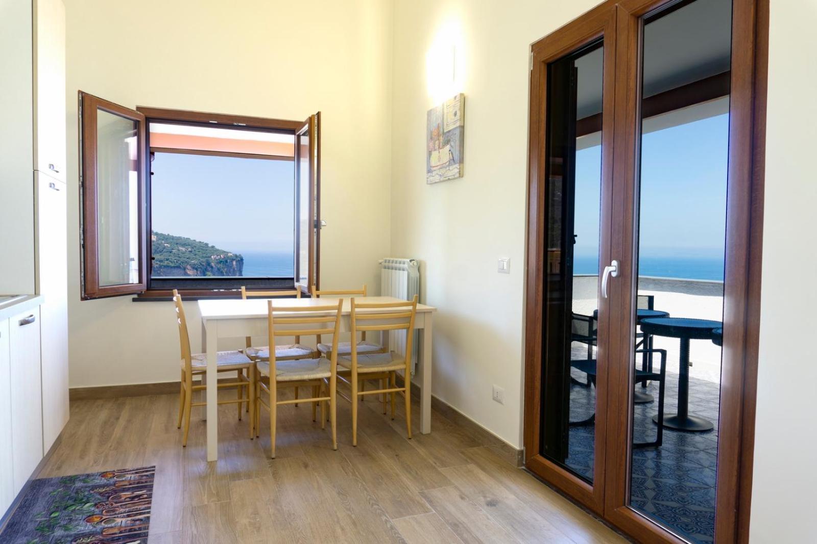 Appartamento In Villa Ariel Вико-Экуенсе Экстерьер фото