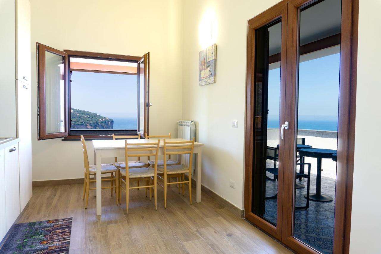 Appartamento In Villa Ariel Вико-Экуенсе Экстерьер фото